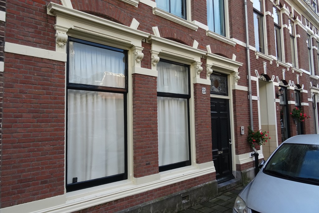 Beneden woning Coornhertstraat.JPG